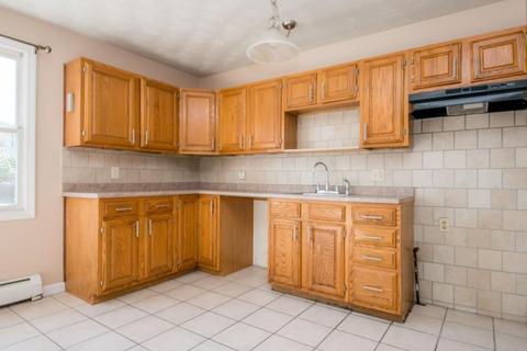 151 Buffinton St #2, Fall River, MA 02721 photo 11
