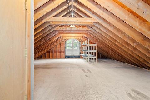 7 Locust St, Beverly, MA 01915 photo 21