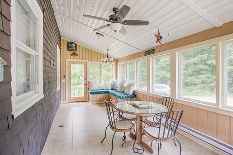 68 Standley St, Beverly, MA 01915 photo 14