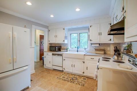 68 Standley St, Beverly, MA 01915 photo 7