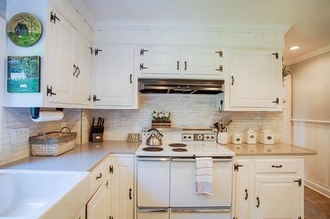 68 Standley St, Beverly, MA 01915 photo 6