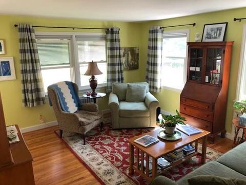 48 Clement St, Springfield, MA 01118 photo 4