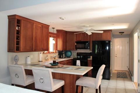 2 Sandy Ln, Franklin, MA 02038 photo 9