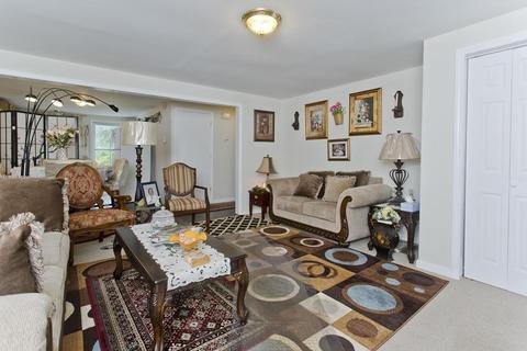 40 Blanding St, Springfield, MA 01151 photo 4