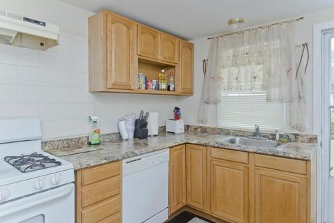 40 Blanding St, Springfield, MA 01151 photo 22