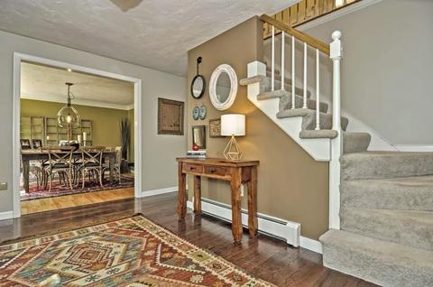 14 Daniels Rd, Mendon, MA 01756 photo 6
