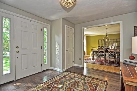 14 Daniels Rd, Mendon, MA 01756 photo 8