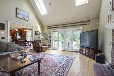 25 Taurus Dr, Mashpee, MA 02649 photo 6