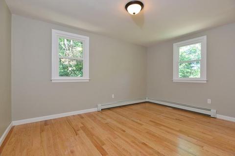 353 Elm St E, Raynham, MA 02767 photo 20