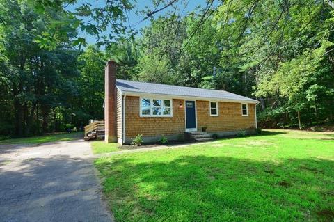353 Elm St E, Raynham, MA 02767 photo 2