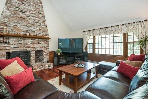 42 Tuttle Dr, Acton, MA 01720 photo 11