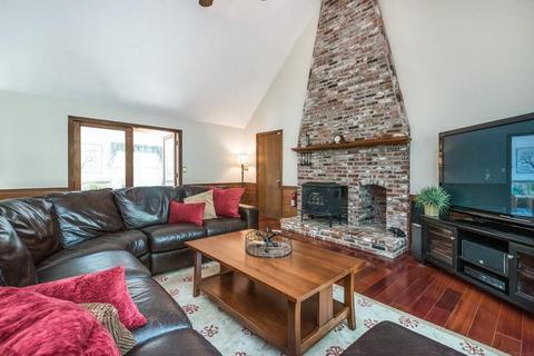 42 Tuttle Dr, Acton, MA 01720 photo 10