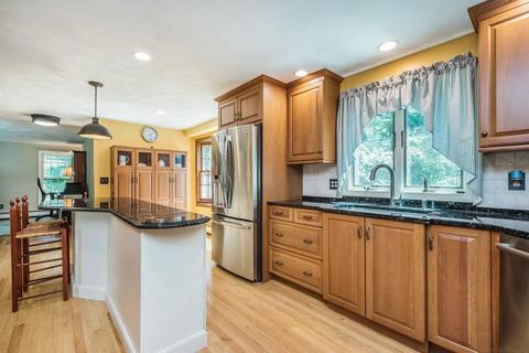 42 Tuttle Dr, Acton, MA 01720 photo 6