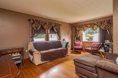 44 E Silver, Westfield, MA 01085 photo 8