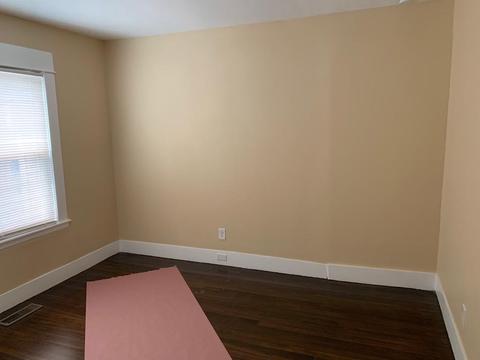 196 College St, Springfield, MA 01109 photo 7
