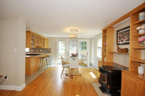 2 North St, Maynard, MA 01754 photo 7