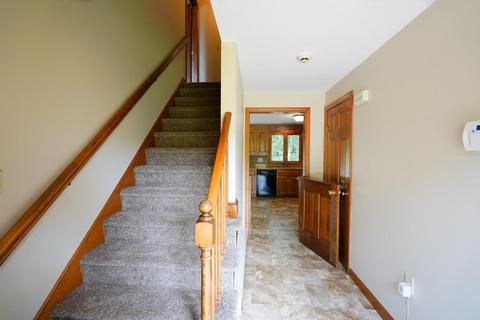 110 Caesar Chelor Dr, Wrentham, MA 02093 photo 4