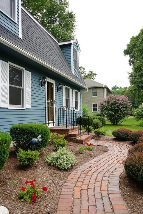 110 Caesar Chelor Dr, Wrentham, MA 02093 photo 3