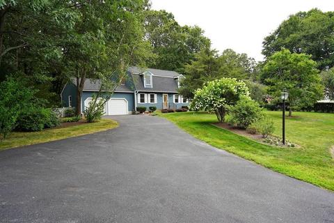 110 Caesar Chelor Dr, Wrentham, MA 02093 photo 2
