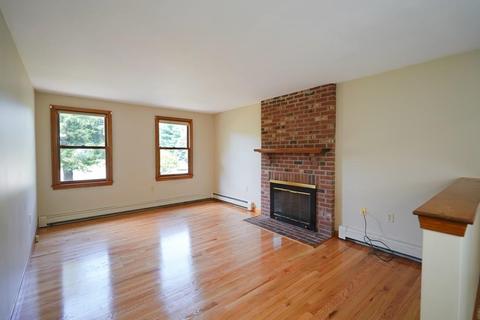 110 Caesar Chelor Dr, Wrentham, MA 02093 photo 9