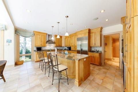 3 Bight Cir, Mashpee, MA 02649 photo 15