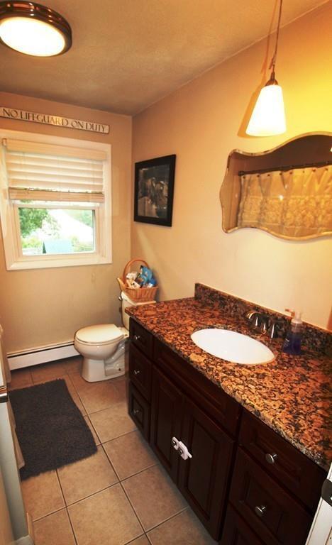 80 Sage Dr, Warwick, RI 02886 photo 11