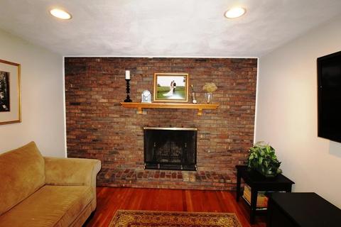 80 Sage Dr, Warwick, RI 02886 photo 3