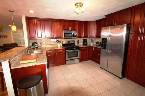 80 Sage Dr, Warwick, RI 02886 photo 7