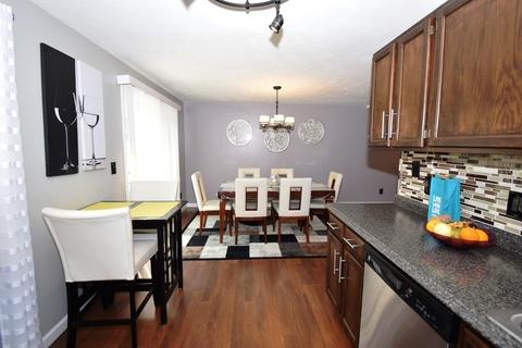 21 Ledgecrest Dr, Worcester, MA 01603 photo 16