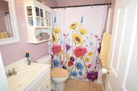 21 Ledgecrest Dr, Worcester, MA 01603 photo 31