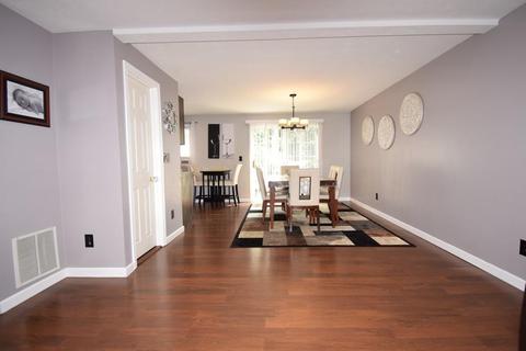 21 Ledgecrest Dr, Worcester, MA 01603 photo 5