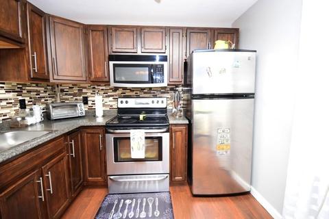 21 Ledgecrest Dr, Worcester, MA 01603 photo 10