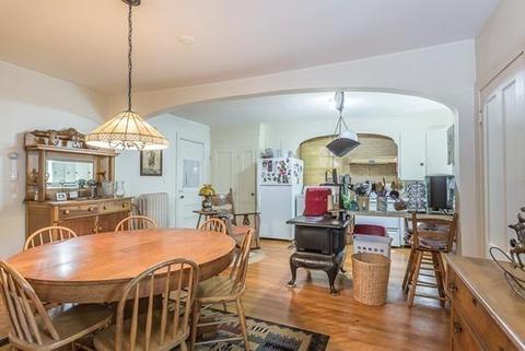 23 E High St, Avon, MA 02322 photo 9