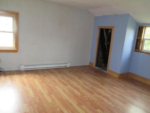 71 Boyd St, Leicester, MA 01611 photo 10