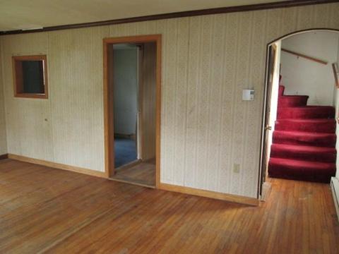 71 Boyd St, Leicester, MA 01611 photo 6