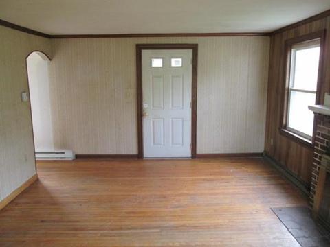 71 Boyd St, Leicester, MA 01611 photo 3