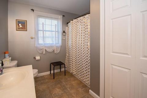 19 Eddy St, Springfield, MA 01104 photo 33