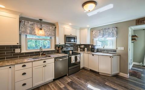 31 Brookside Ave, Danvers, MA 01923 photo 14