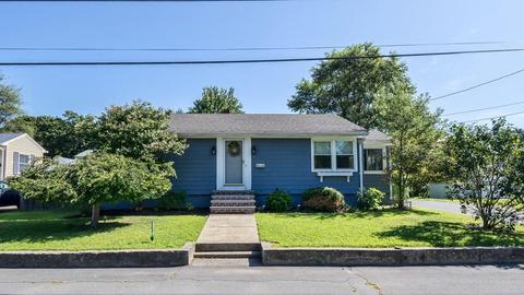 31 Brookside Ave, Danvers, MA 01923 photo 2