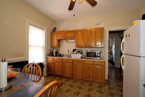 14 Edith Ave, Everett, MA 02149 photo 2