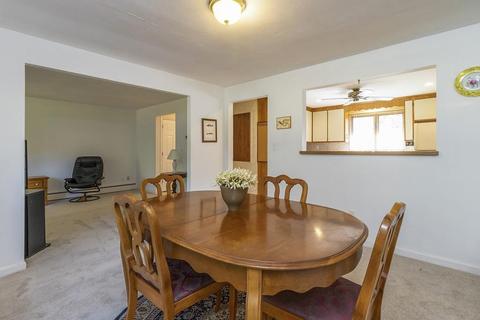 4 Marilyn Dr, Canton, MA 02021 photo 3