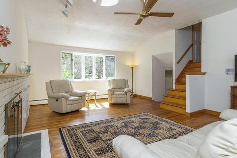 4 Marilyn Dr, Canton, MA 02021 photo 6