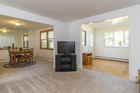 4 Marilyn Dr, Canton, MA 02021 photo 2