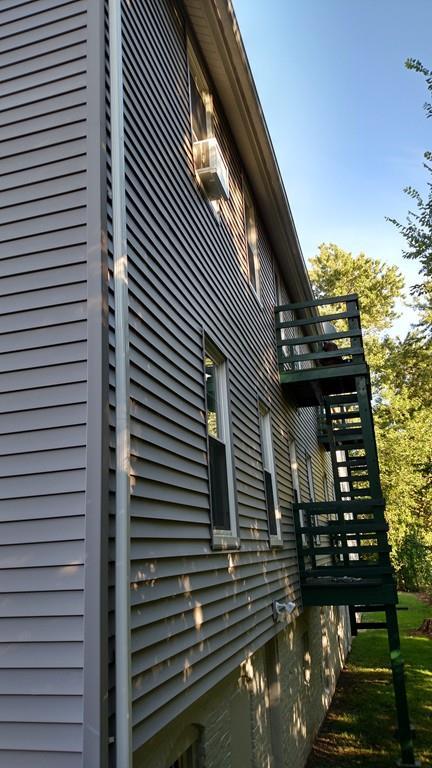 32 Fox St, Palmer, MA 01069 photo 4