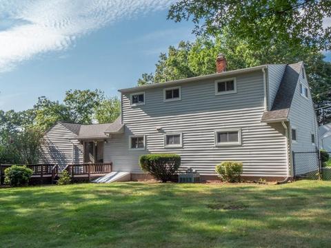 284 E Allen Rdg, Springfield, MA 01118 photo 28