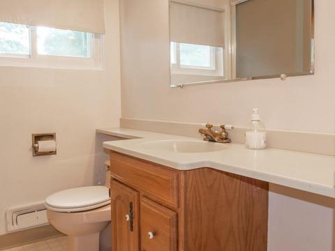 284 E Allen Rdg, Springfield, MA 01118 photo 12