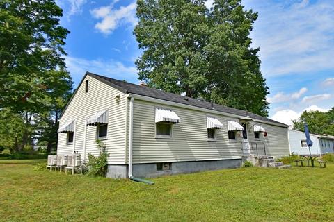 18 John St, Easthampton, MA 01027 photo 5