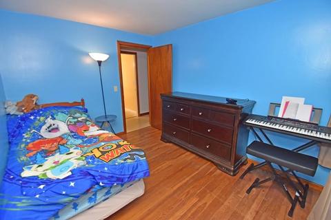 18 John St, Easthampton, MA 01027 photo 27