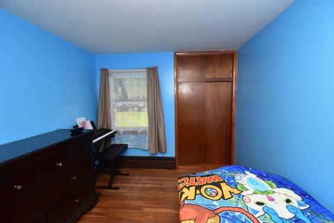 18 John St, Easthampton, MA 01027 photo 28