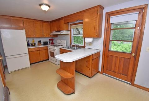 18 John St, Easthampton, MA 01027 photo 12